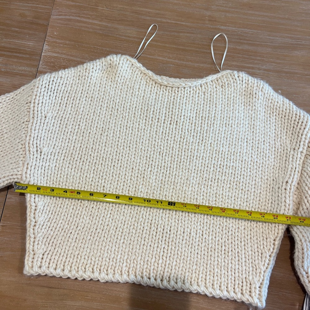 SOLAÍ the label Cream Knit Sweater - Picture 7 of 7